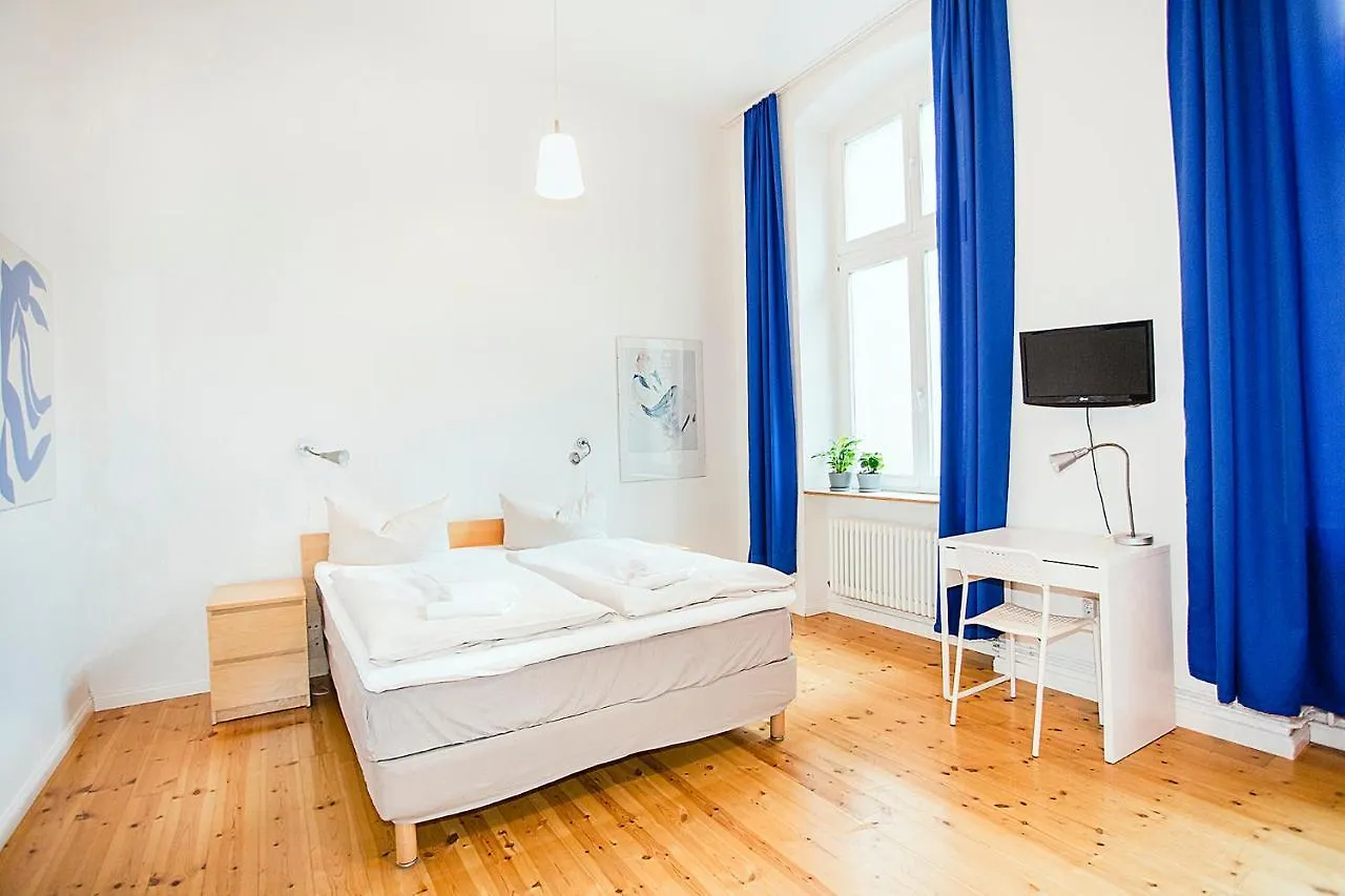 Pension Peters - Das Andere Hotel Berlin 3*,